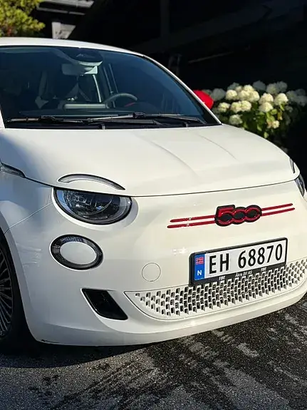 Fiat 500 2024 photo 2