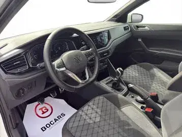 Volkswagen Polo 2024 photo 2