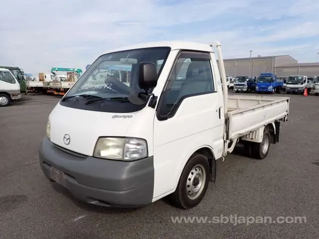 Mazda Bongo Truck 2005 photo 2