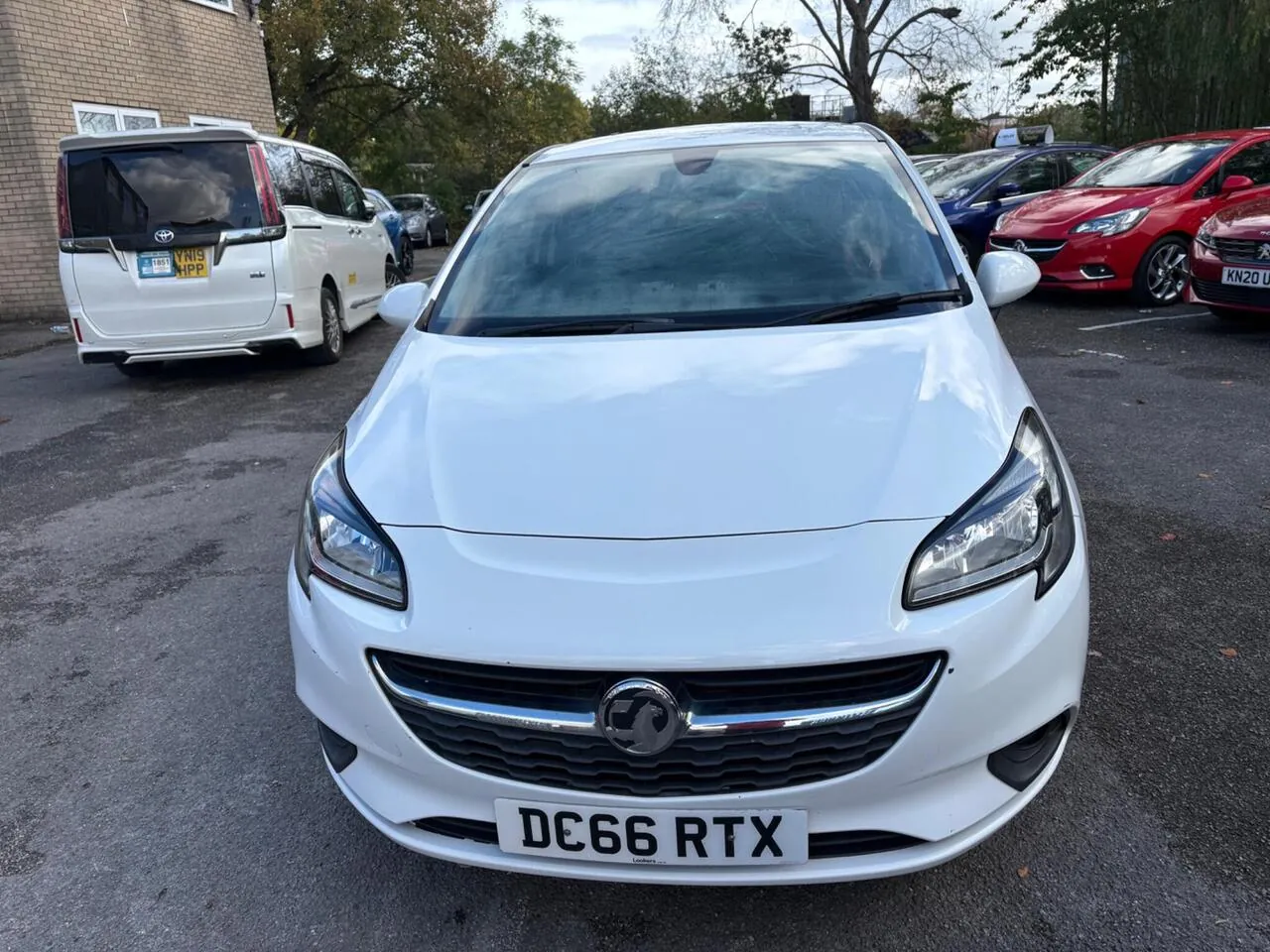 Vauxhall Corsa 2017 photo 2