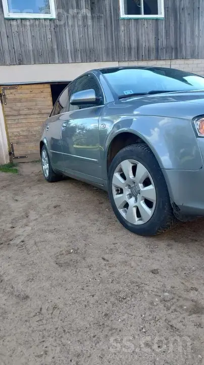 Audi A4 2005 photo 4