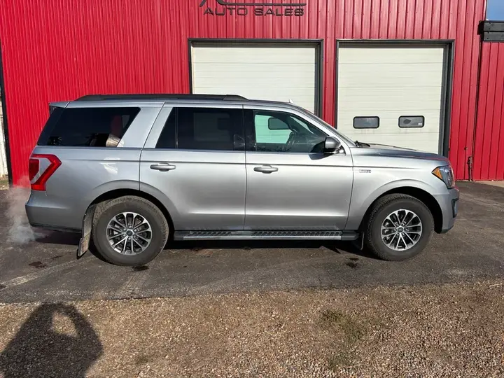 Ford Expedition 2020 photo 2