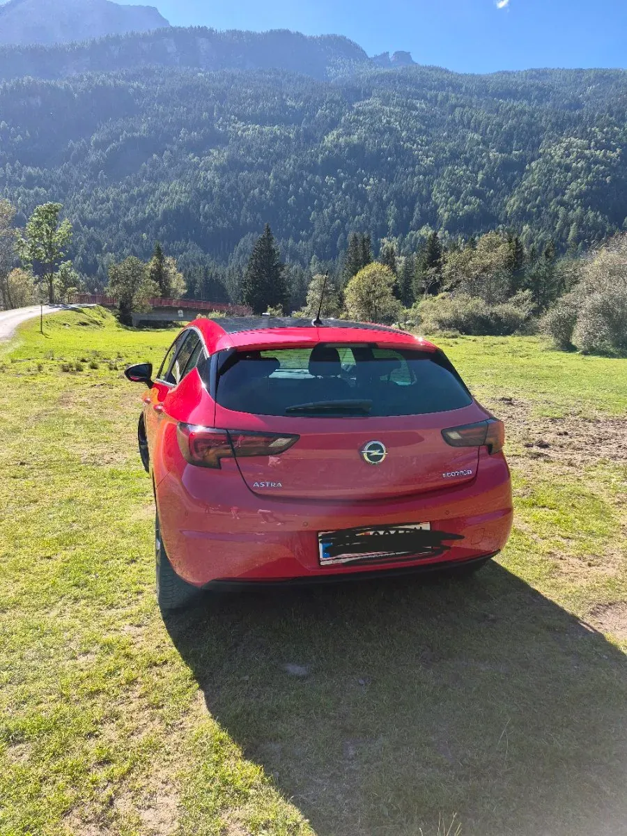 Opel Astra 2019 photo 3