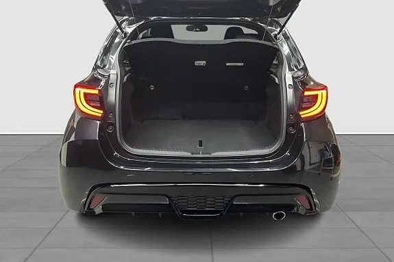 Toyota Yaris 2023 photo 4