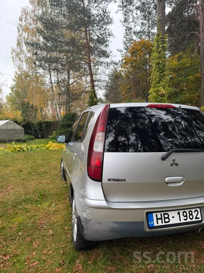 Mitsubishi Colt 2008 photo 5