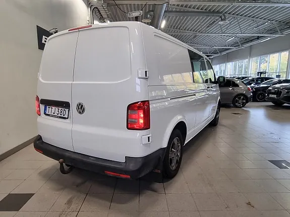 Volkswagen Transporter 2019 photo 5
