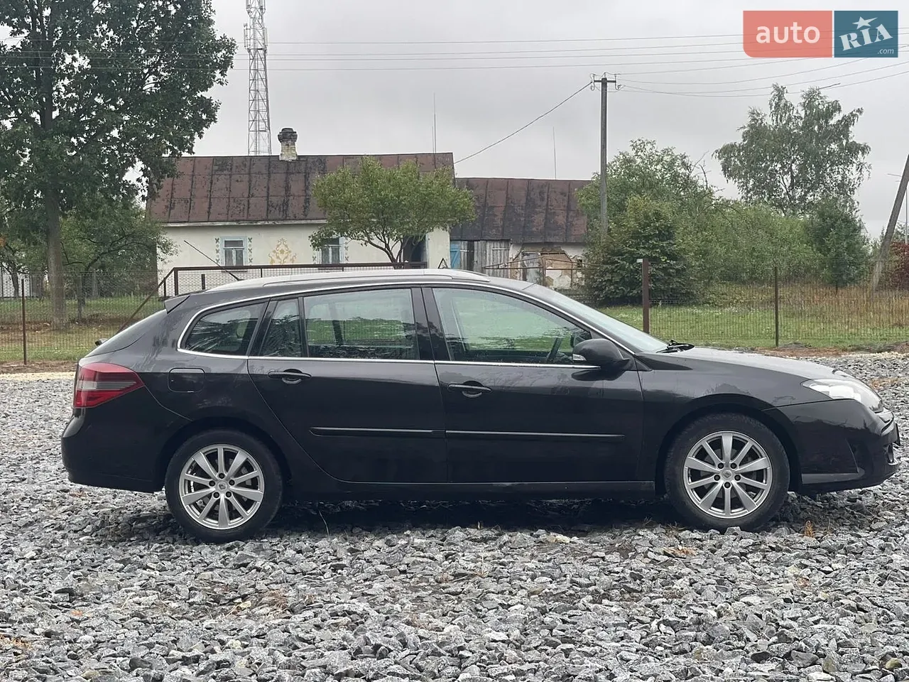 Renault Laguna 2010 photo 5