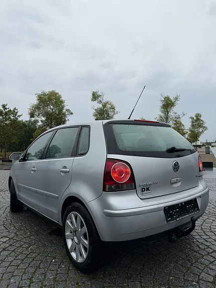 Volkswagen Polo 2006 photo 3