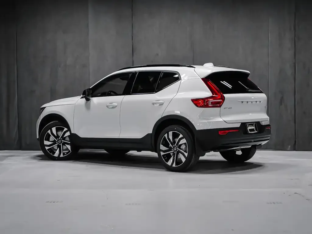 Volvo Xc40 2026 photo 4