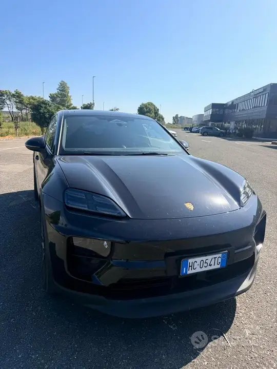 Porsche Macan 2026 photo 3