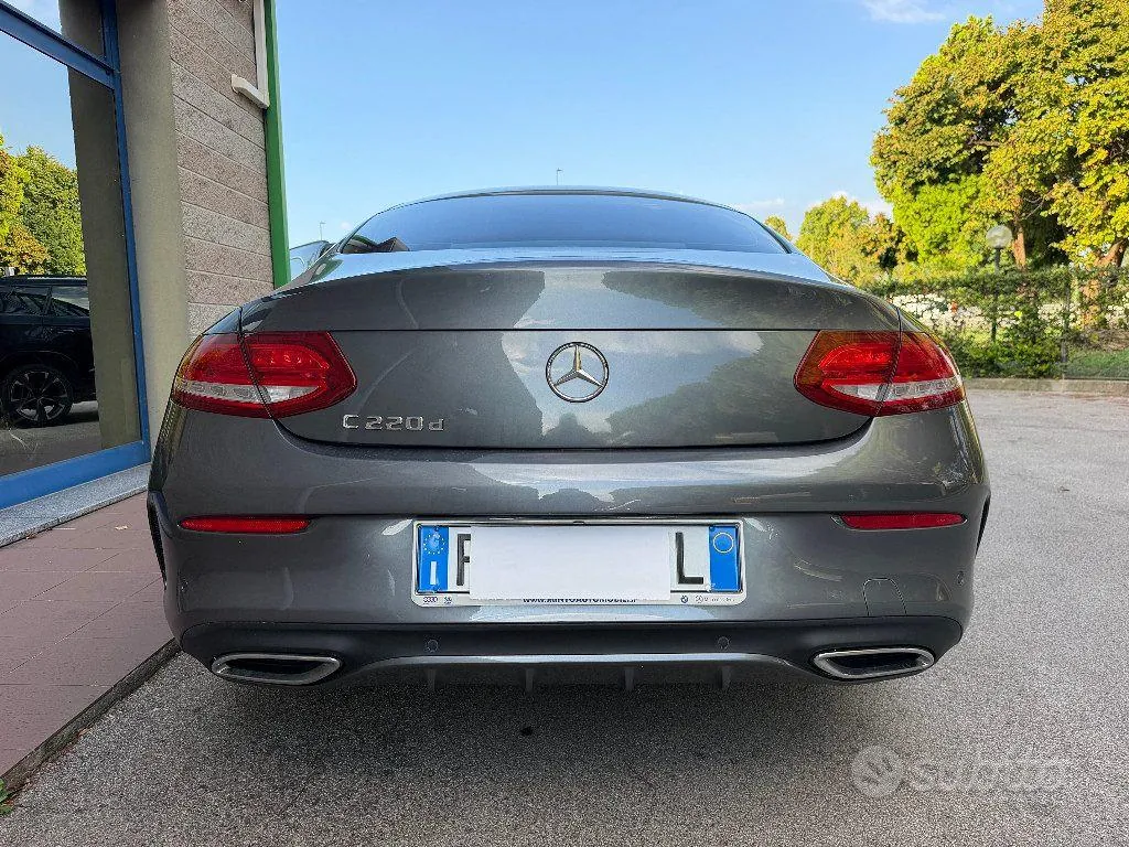 Mercedes-Benz C-Class 2018 photo 5