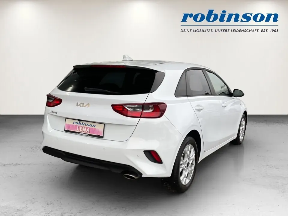 Kia Ceed 2025 photo 3