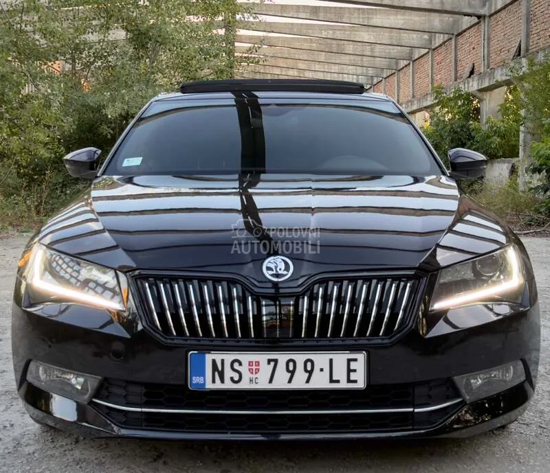Skoda Superb 2016 photo 2