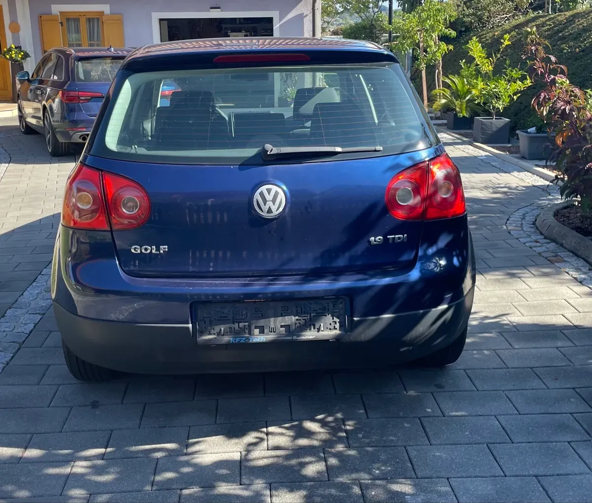 Volkswagen Golf 2004 photo 2