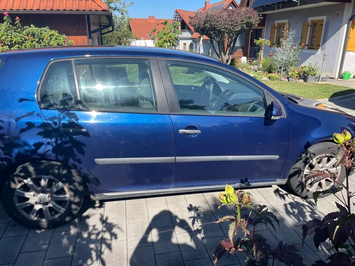 Volkswagen Golf 2004 photo 3