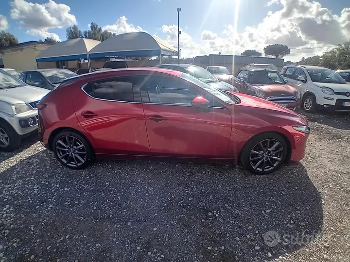 Mazda 3 2019 photo 3