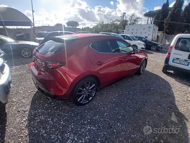 Mazda 3 2019 photo 2