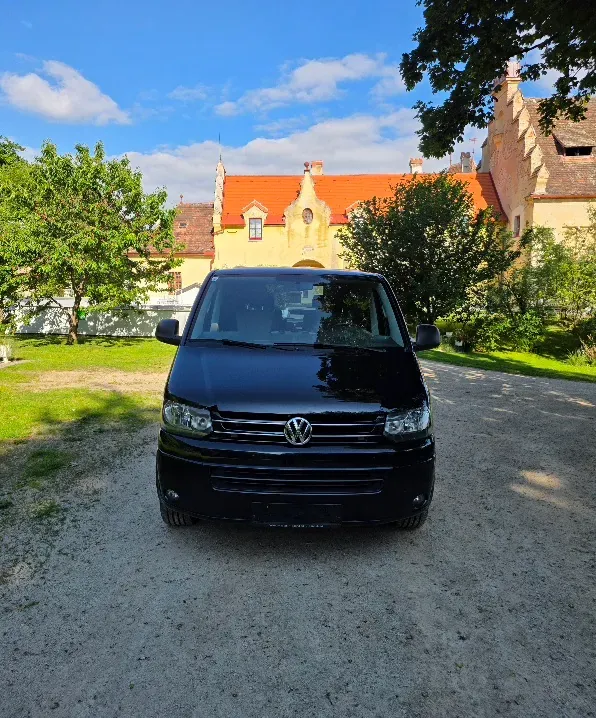 Volkswagen Multivan 2014 photo 3