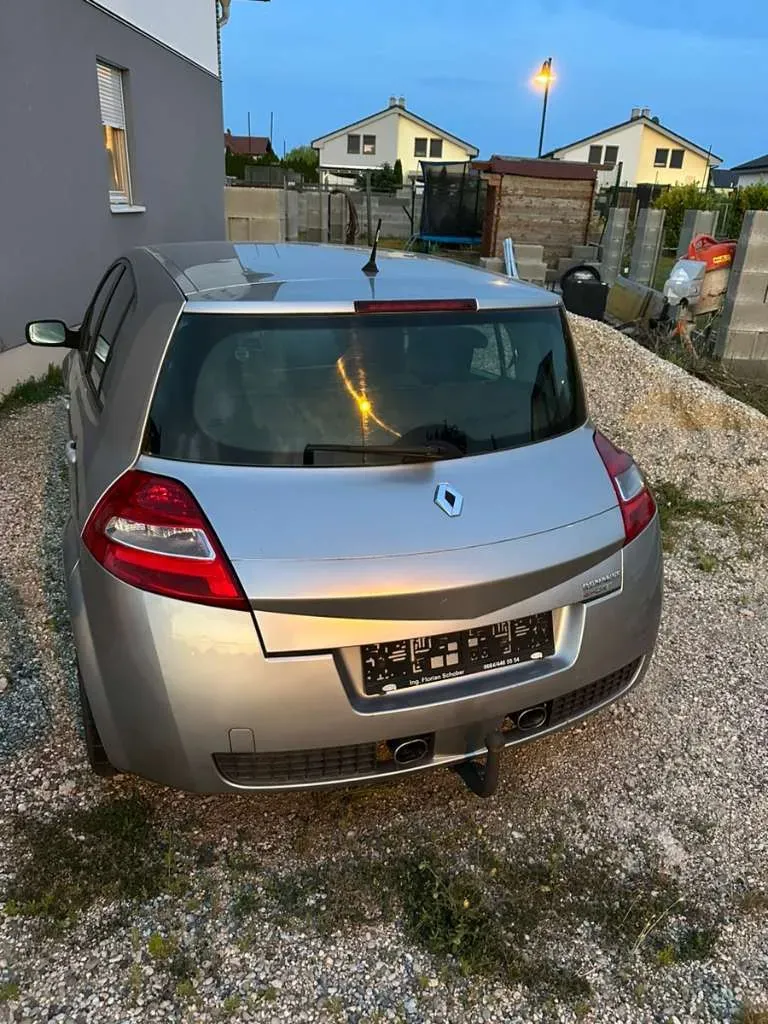 Renault Mégane 2008 photo 3