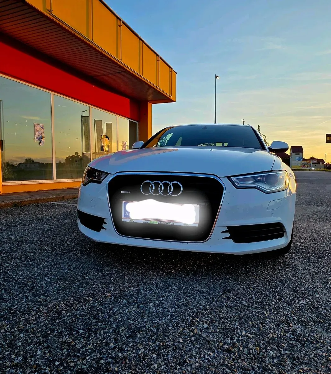 Audi A6 2014 photo 2