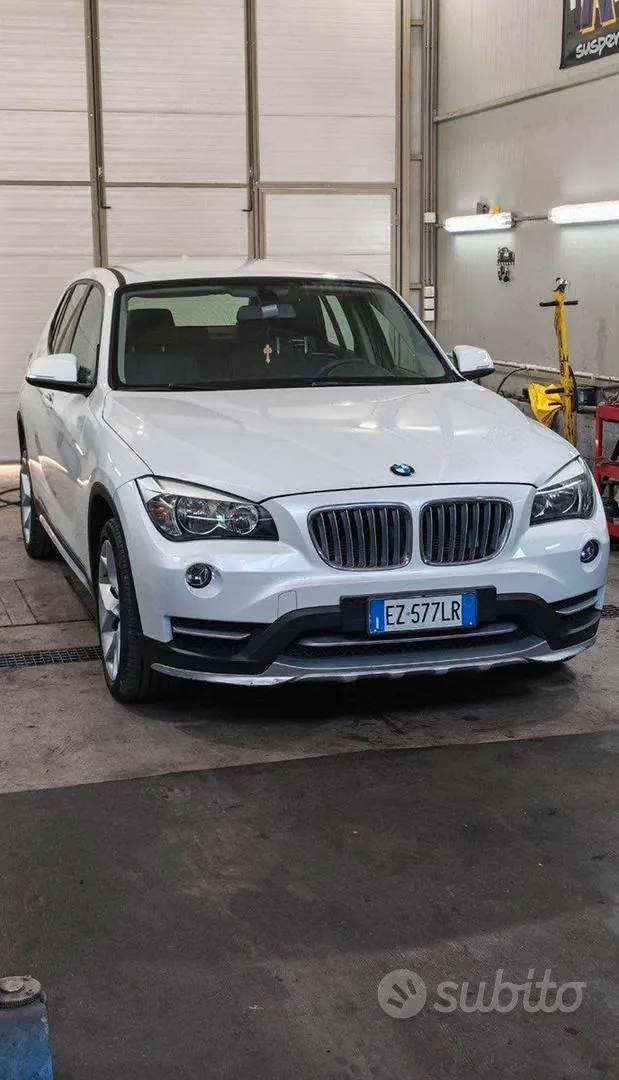 BMW X1 2015 photo 2