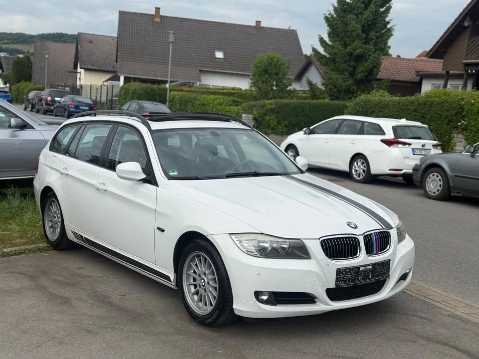 BMW 320I