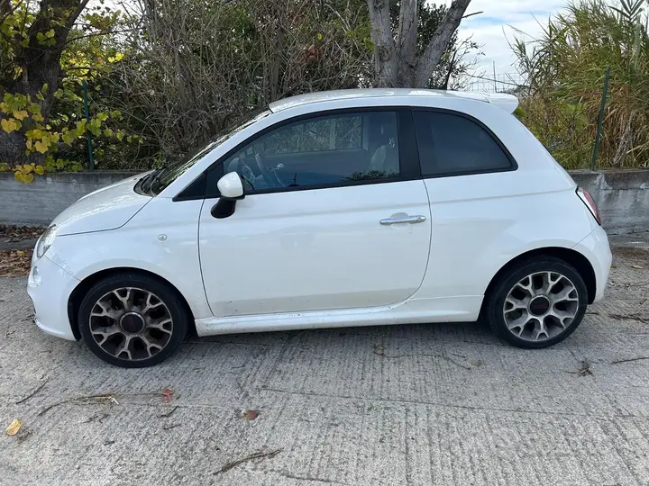 Fiat 500 2014 photo 3