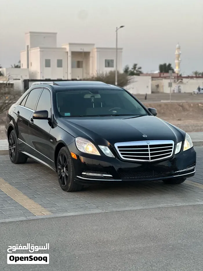 Mercedes-Benz E-Class 2012 photo 4