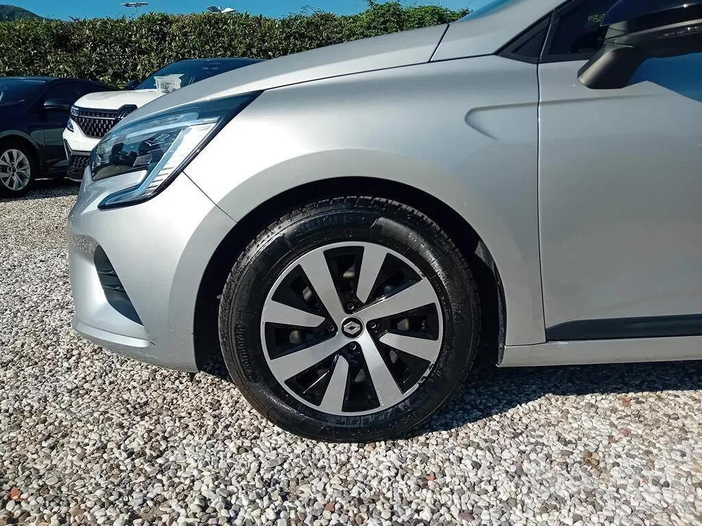 Renault Clio 2023 photo 5
