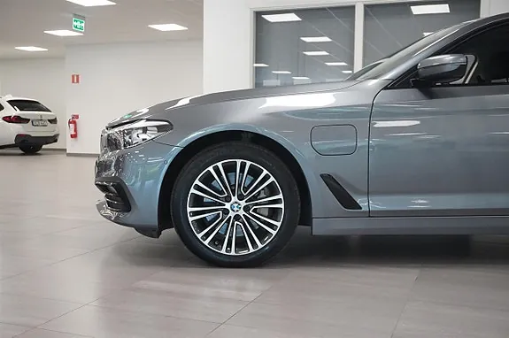 BMW 530E 2020 photo 3