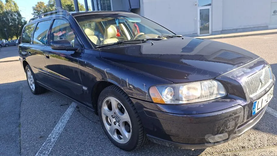 Volvo V70