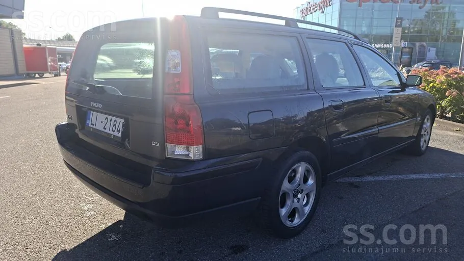 Volvo V70 2005 photo 5