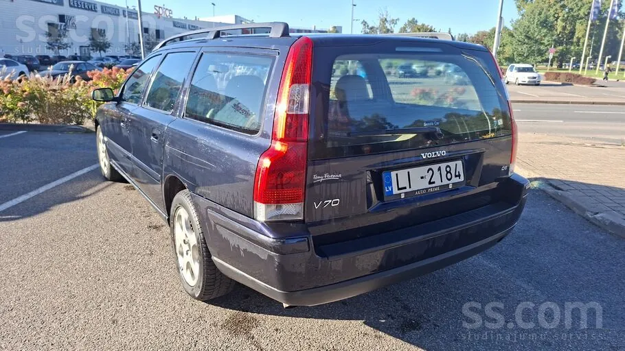 Volvo V70 2005 photo 3