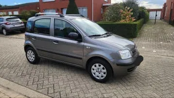 Fiat Panda 2010 photo 2
