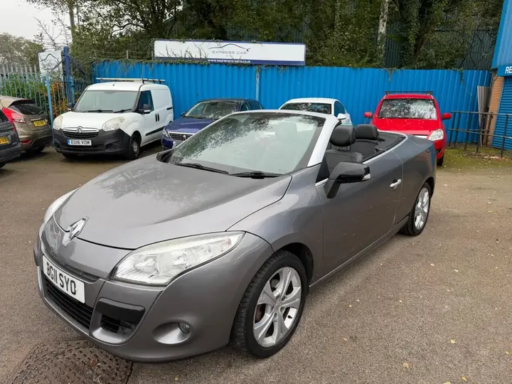 Renault Megane 2011 photo 4