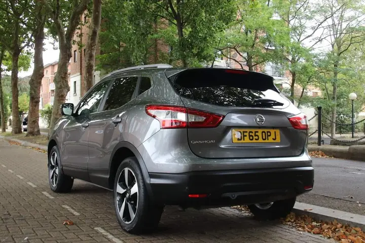Nissan Qashqai 2015 photo 4