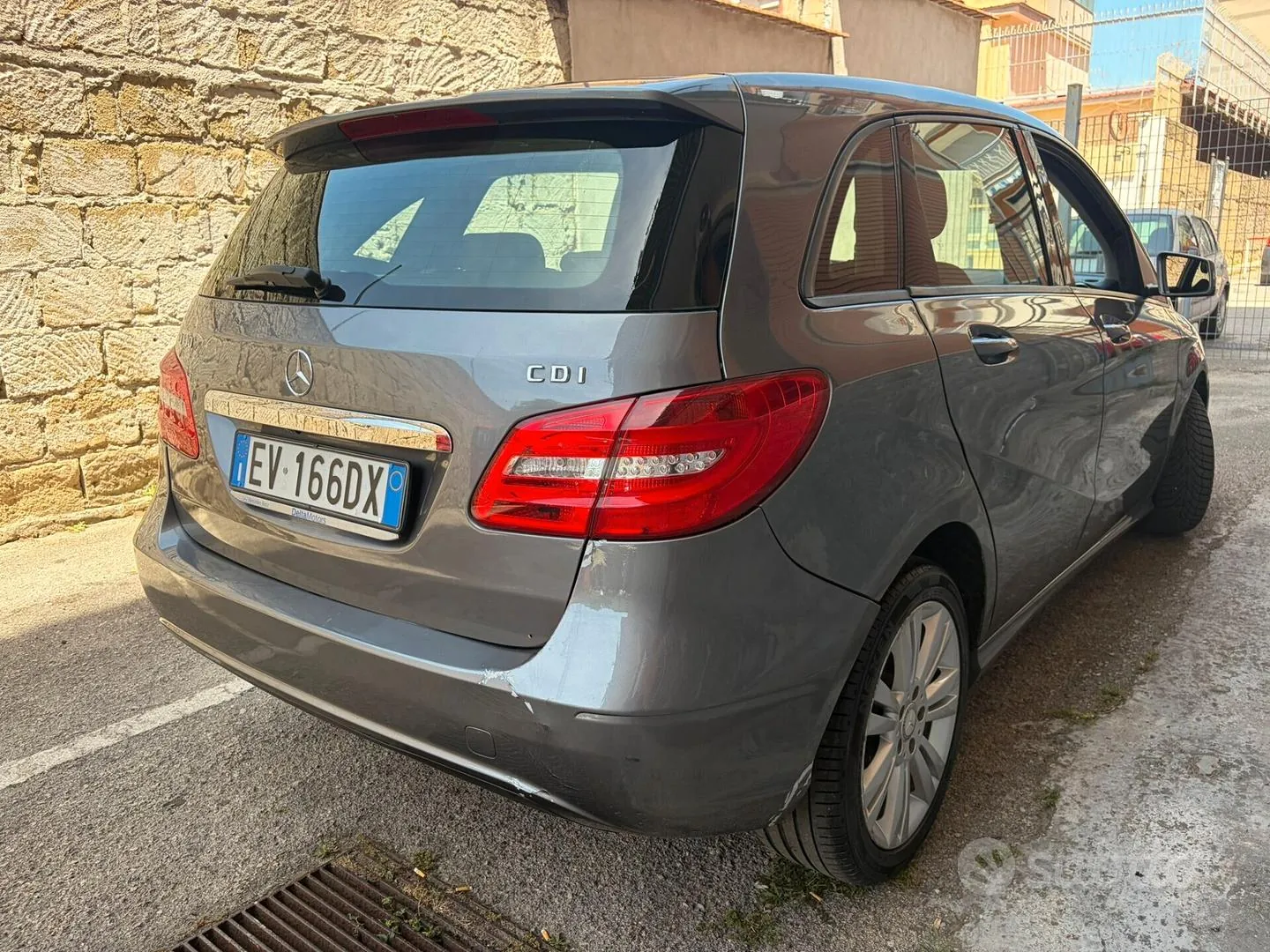 Mercedes-Benz B-Class 2014 photo 3