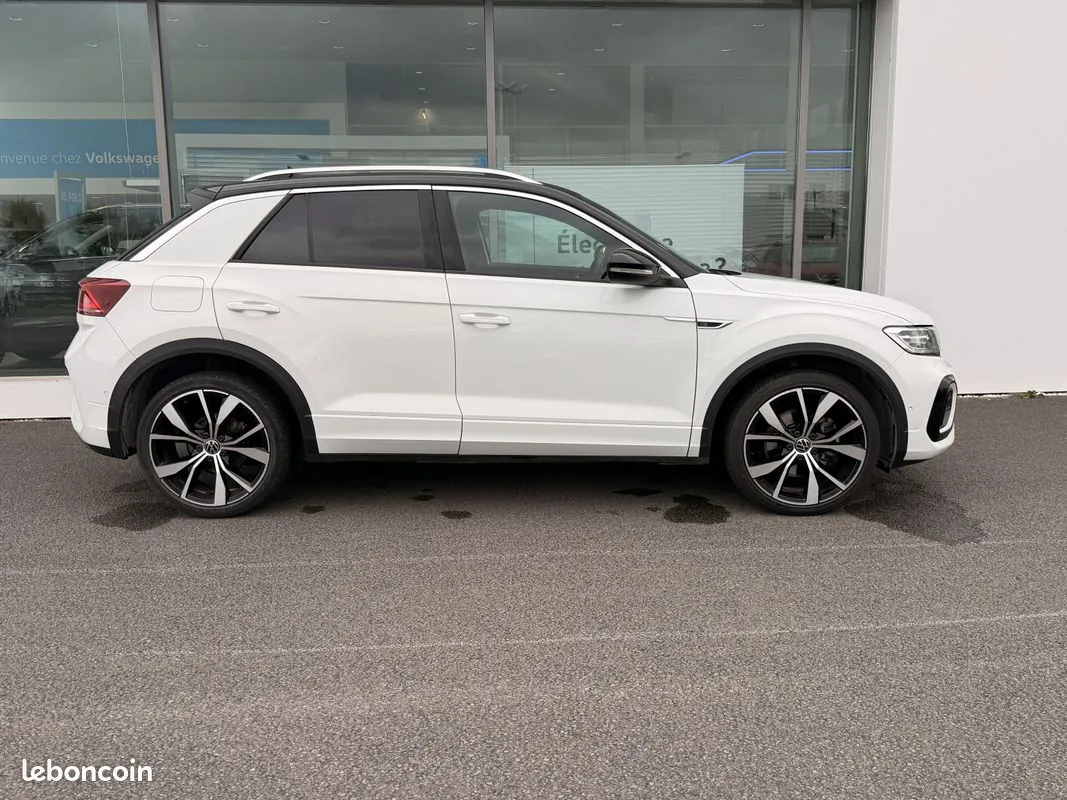 Volkswagen T-Roc 2023 photo 3