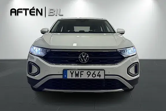 Volkswagen T-Roc 2023 photo 3
