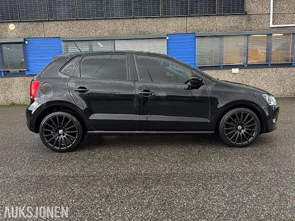 Volkswagen Polo 2011 photo 5