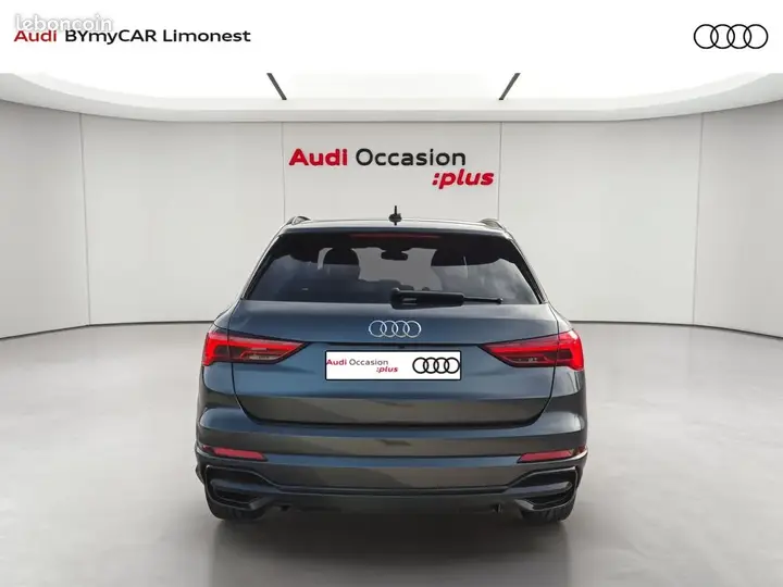 Audi Q3 2022 photo 4