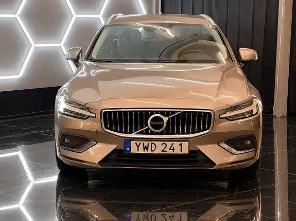 Volvo V60 2019 photo 2
