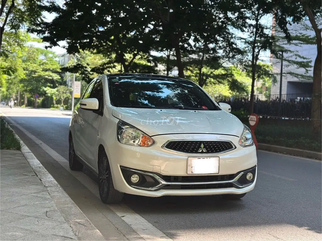 Mitsubishi Mirage 2019 photo 2