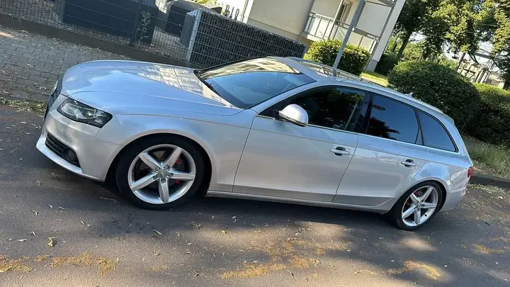 Audi A4 B8