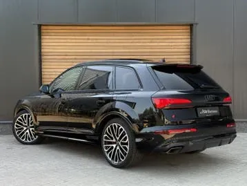 Audi Q7 2025 photo 3