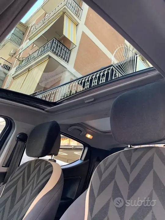 Lancia Ypsilon 2016 photo 5