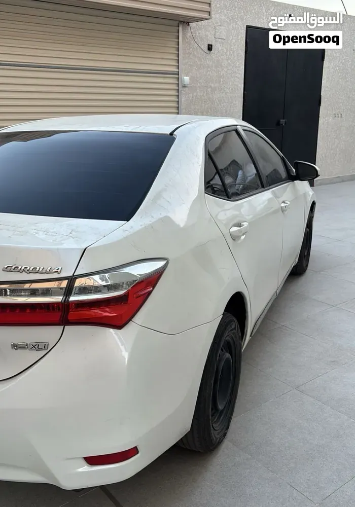 Toyota Corolla 2017 photo 3
