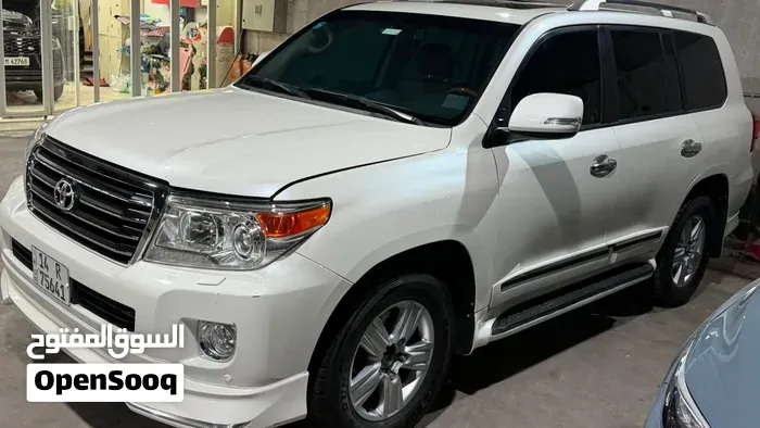 Toyota Land Cruiser 2015 photo 2