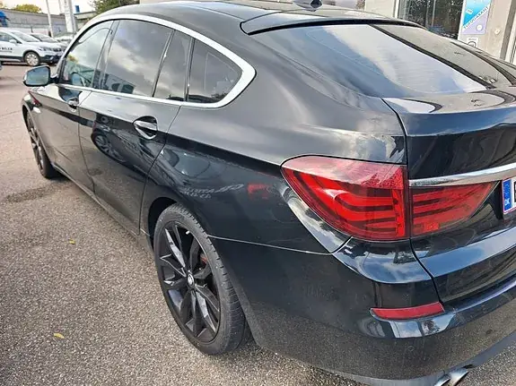 BMW 530D 2009 photo 2