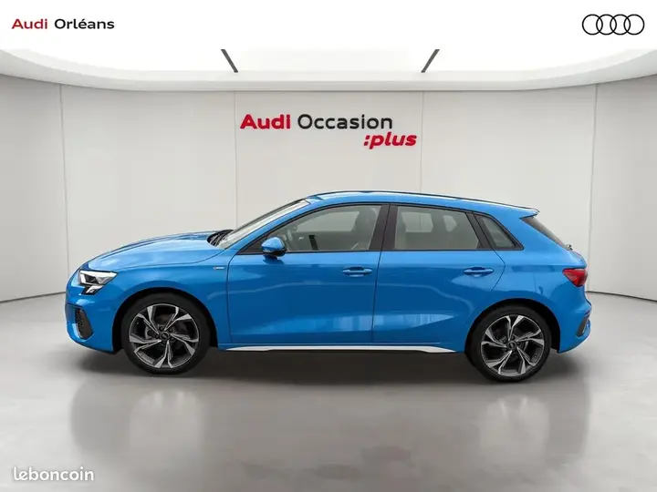Audi A3 2022 photo 2